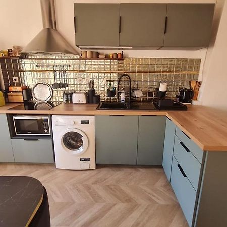 Sunny Apartment With Nice View In History City Center Aix-en-Provence Dış mekan fotoğraf