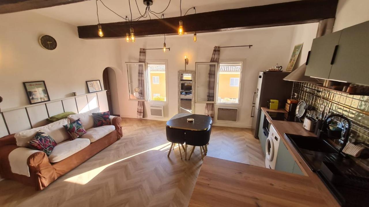 Sunny Apartment With Nice View In History City Center Aix-en-Provence Dış mekan fotoğraf