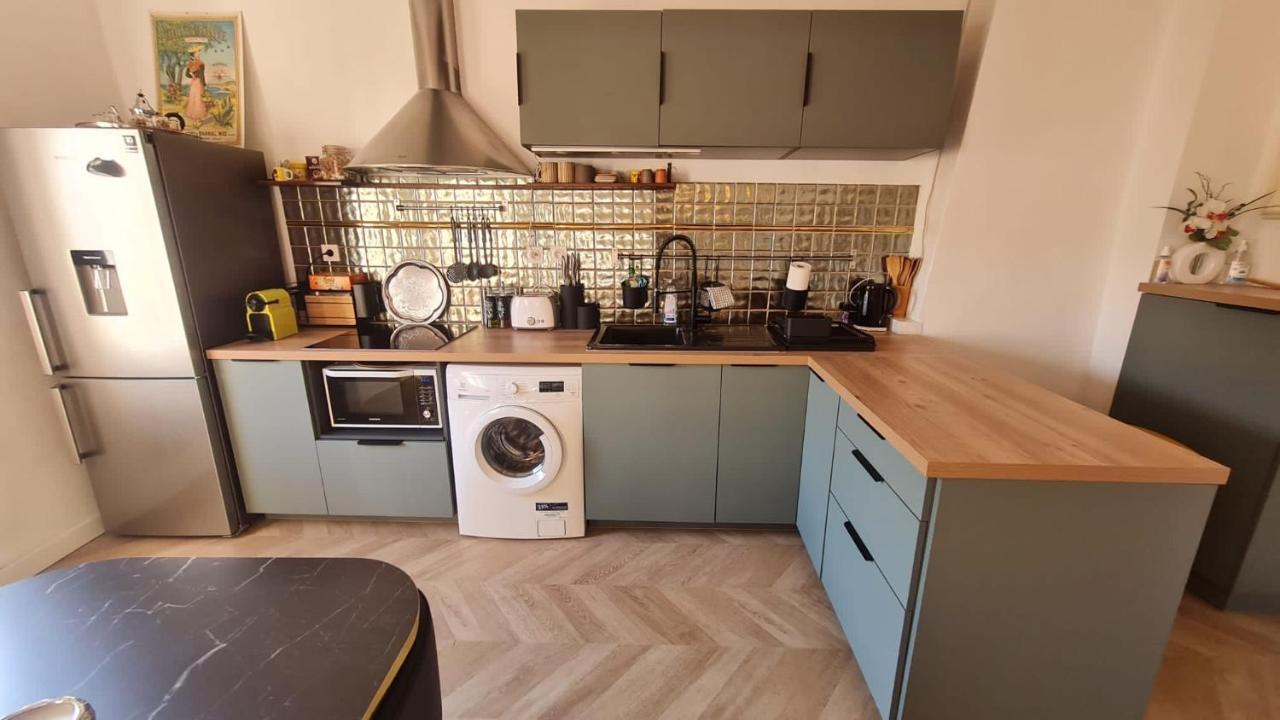Sunny Apartment With Nice View In History City Center Aix-en-Provence Dış mekan fotoğraf