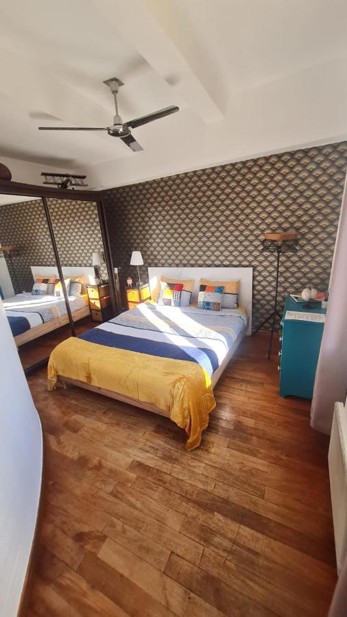 Sunny Apartment With Nice View In History City Center Aix-en-Provence Dış mekan fotoğraf